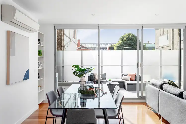 Third view of Homely apartment listing, 1/32 Napier Street, Essendon VIC 3040