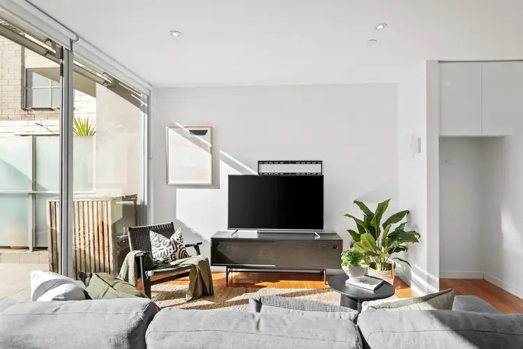 Fourth view of Homely apartment listing, 1/32 Napier Street, Essendon VIC 3040