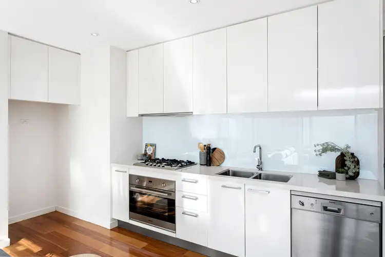 Sixth view of Homely apartment listing, 1/32 Napier Street, Essendon VIC 3040