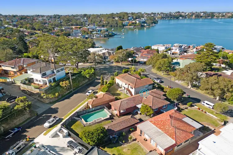 Second view of Homely house listing, 325 Connells Point Road, Connells Point NSW 2221