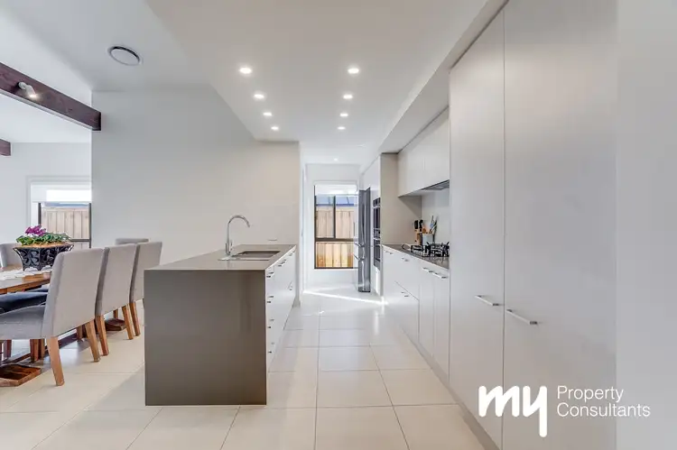 Fifth view of Homely house listing, 9 Jindalee Street, Gledswood Hills NSW 2557