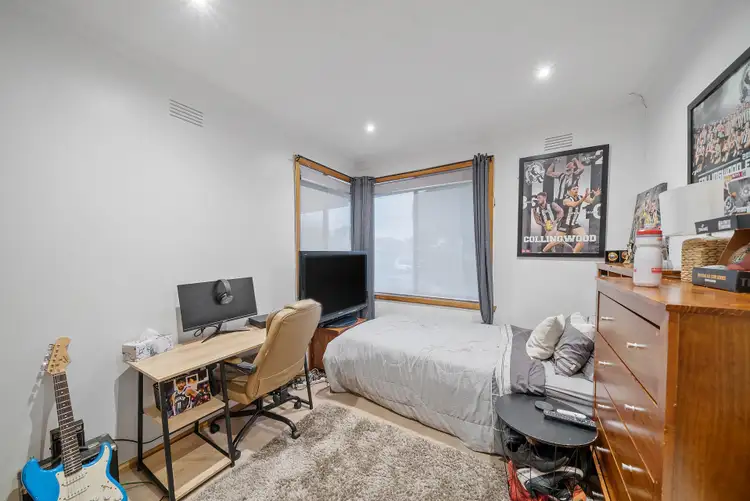 Fifth view of Homely house listing, 10 Theresa Street, Tullamarine VIC 3043