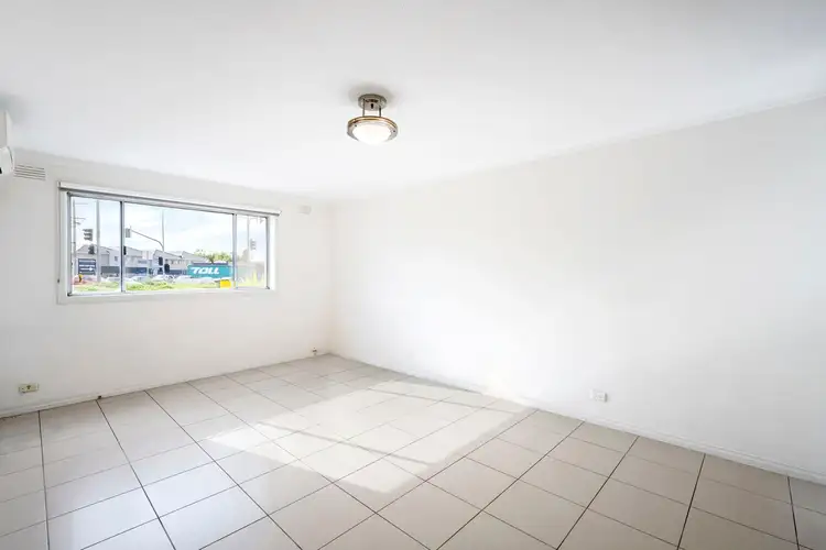 Third view of Homely flat listing, 2/77 Canning Street, Avondale Heights VIC 3034