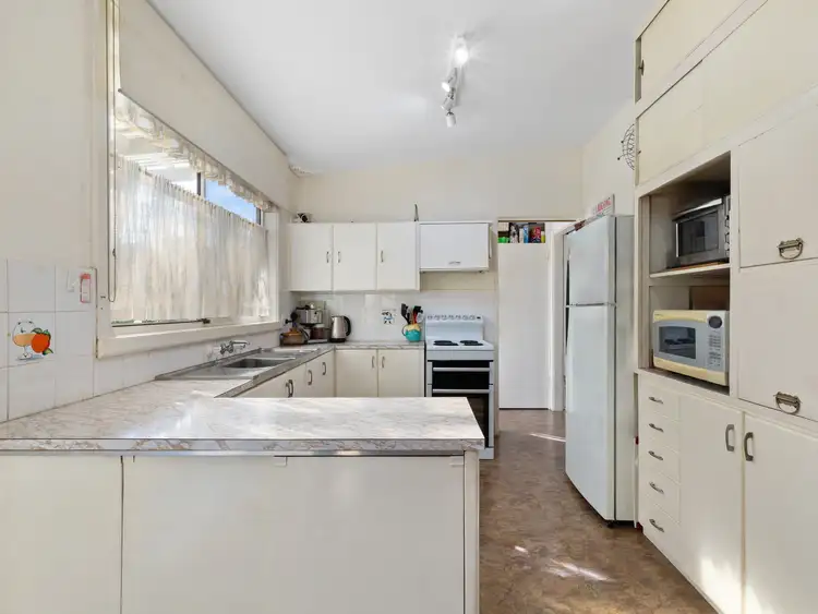 Fourth view of Homely house listing, 15 Glenview Place, Engadine NSW 2233