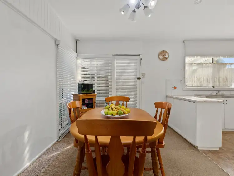 Fifth view of Homely house listing, 15 Glenview Place, Engadine NSW 2233