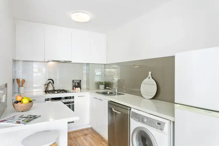Sixth view of Homely apartment listing, 7/9 Currie Street, Jolimont WA 6014