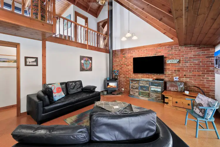 Second view of Homely house listing, 7 Joanna Court, Torquay VIC 3228