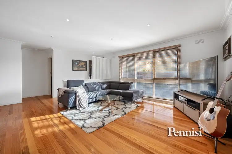 Main view of Homely unit listing, 2/26 Ballater Street, Essendon VIC 3040