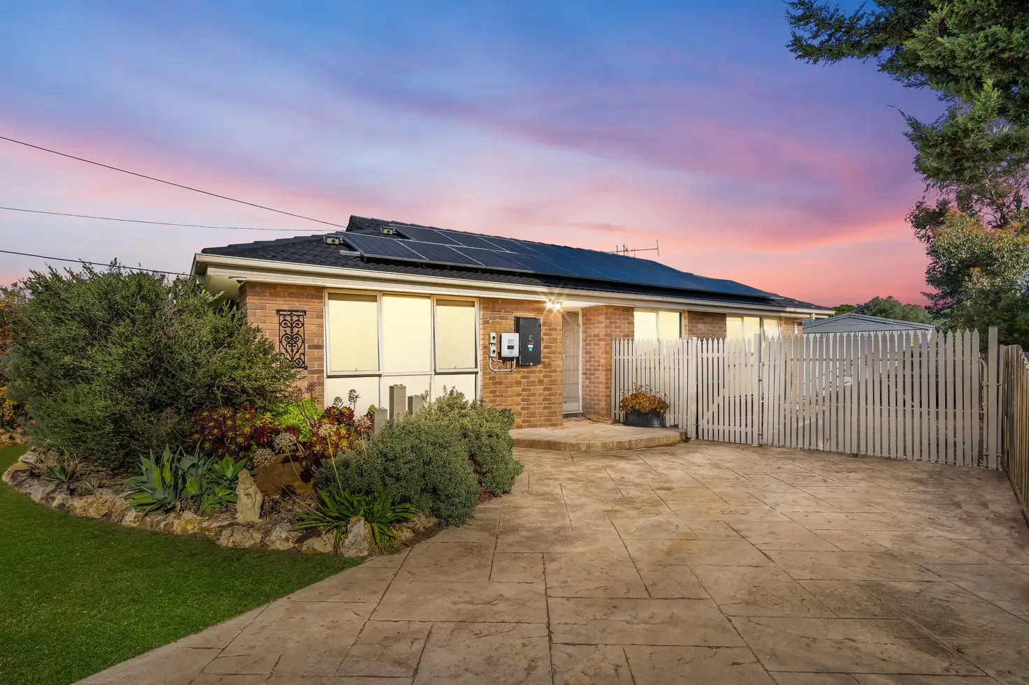 Main view of Homely house listing, 5 Vasey Court, Melton South VIC 3338