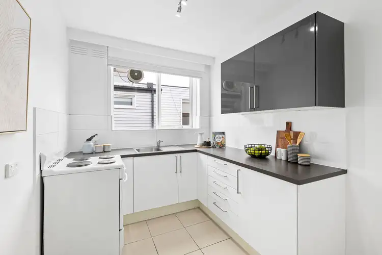 Fifth view of Homely flat listing, 5/67 Roseberry Street, Ascot Vale VIC 3032