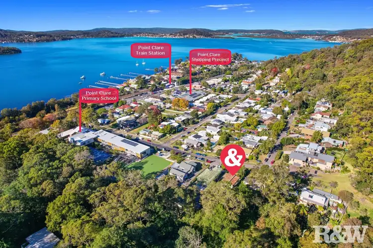 Second view of Homely house listing, 27 Takari Avenue, Point Clare NSW 2250