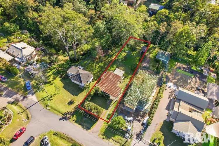 Third view of Homely house listing, 27 Takari Avenue, Point Clare NSW 2250