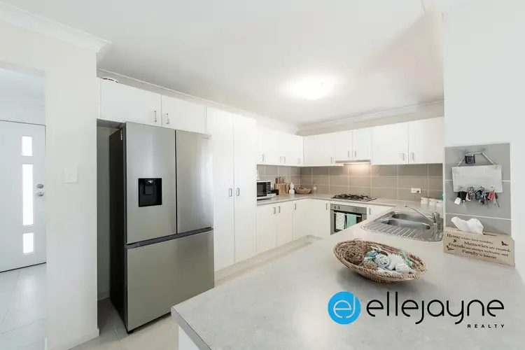 Second view of Homely house listing, 5 Kelowna Avenue, Morisset NSW 2264