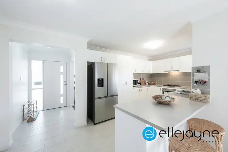 Fifth view of Homely house listing, 5 Kelowna Avenue, Morisset NSW 2264