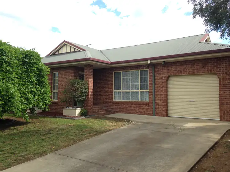 10 Shiraz Crescent, Corowa NSW 2646