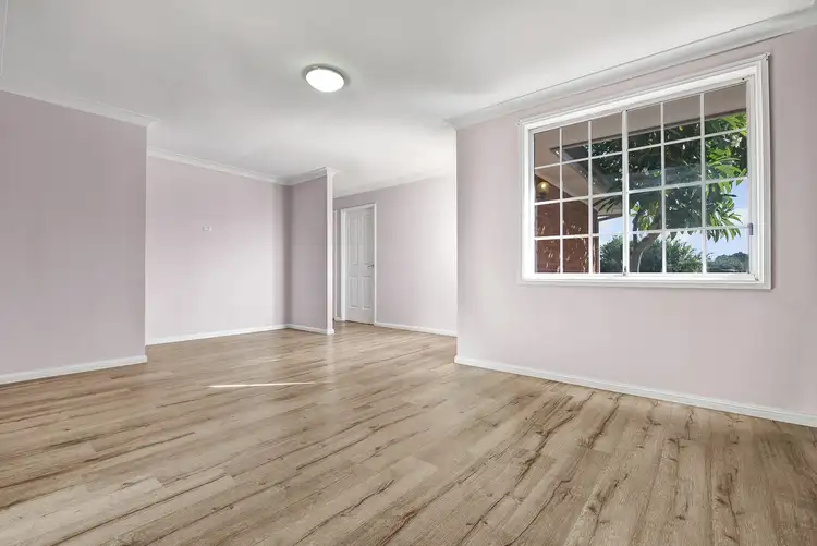 Second view of Homely house listing, 3 Antonio Close, Rosemeadow NSW 2560