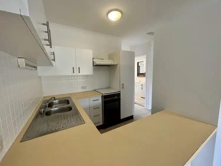 Fifth view of Homely apartment listing, 3/439 Severin Street, Manunda QLD 4870