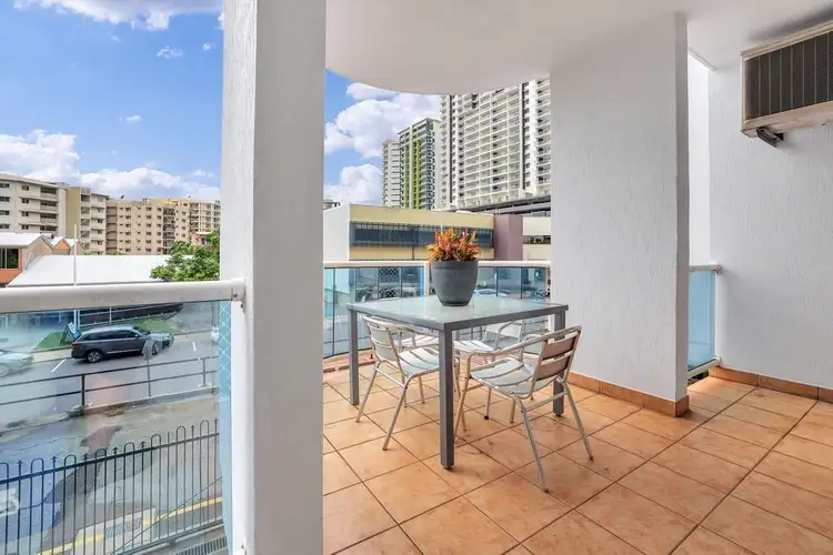 Second view of Homely apartment listing, 2/51 Knuckey Street, Darwin City NT 800