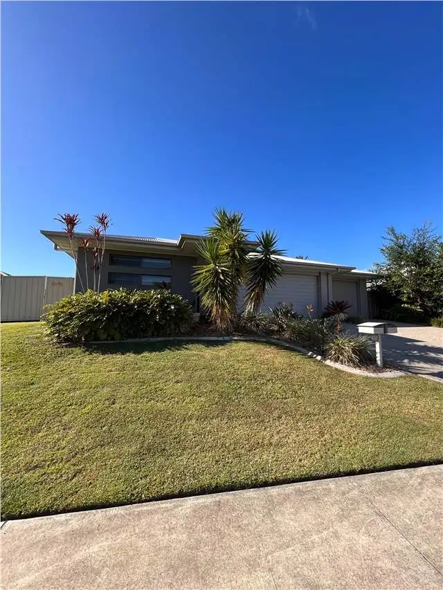 1/18 Featherwood Crescent, Beerwah QLD 4519