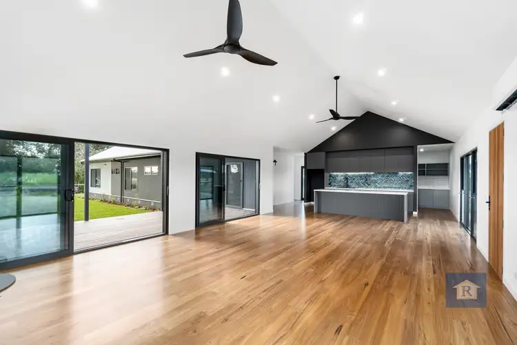 8 Dunlops Road, Birregurra VIC 3242