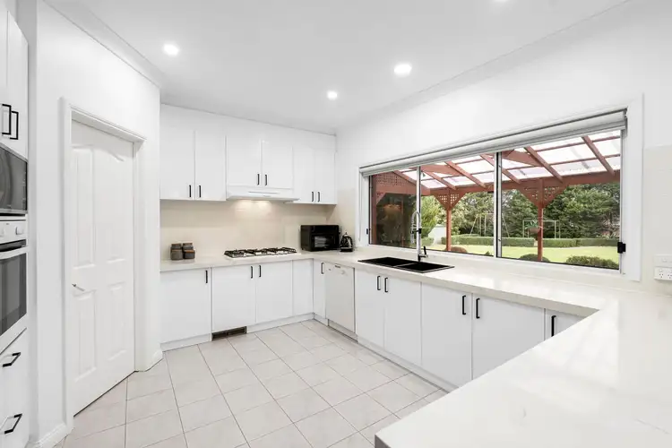 Fifth view of Homely house listing, 5 Stirling Close, Greenvale VIC 3059