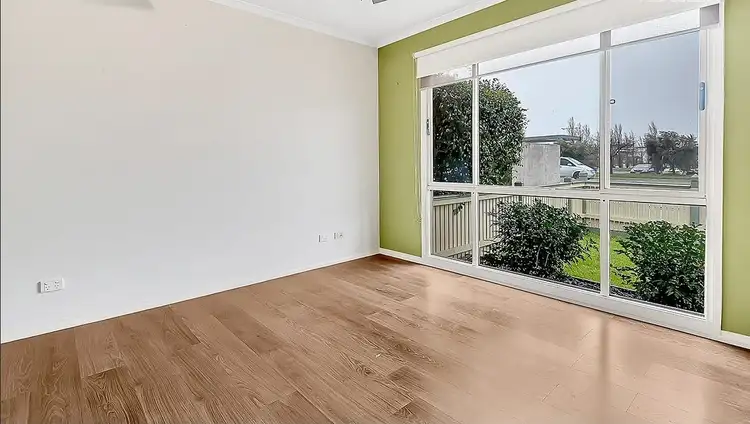 Fifth view of Homely villa listing, 1/42 Sharps Road, Tullamarine VIC 3043