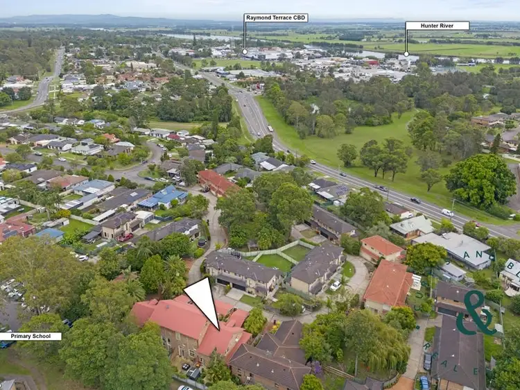Fifth view of Homely house listing, 4/22 Oak Circuit, Raymond Terrace NSW 2324