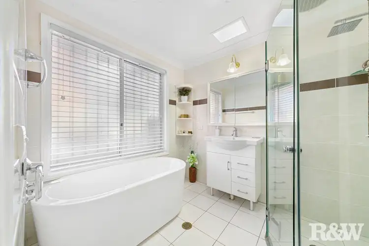 Fifth view of Homely villa listing, 2/1 Henman Close, Point Clare NSW 2250