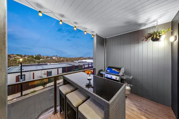 59 Wattlebird Court, Sunshine North VIC 3020