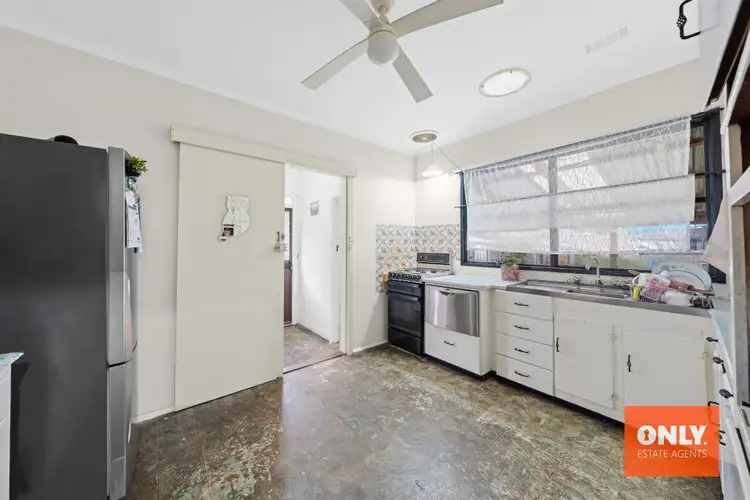 Sixth view of Homely house listing, 3 Cercis Court, Doveton VIC 3177