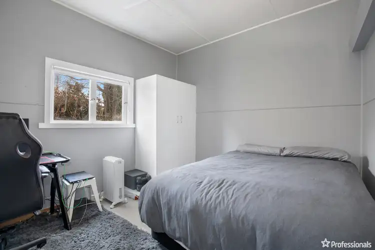 Sixth view of Homely house listing, 9 Salmon Avenue, Armidale NSW 2350