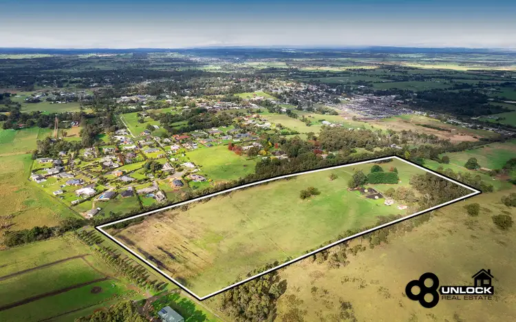 85 McNamara Road, Bunyip VIC 3815