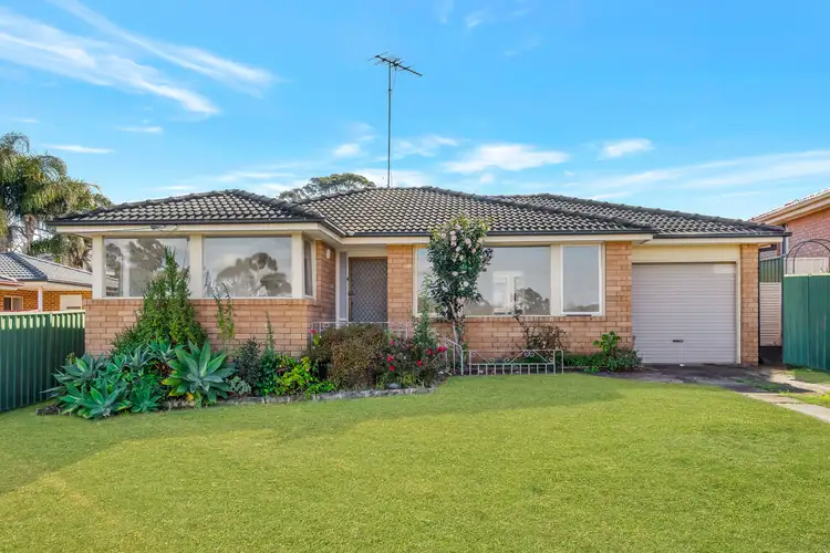 9 Loddon Crescent, Campbelltown NSW 2560