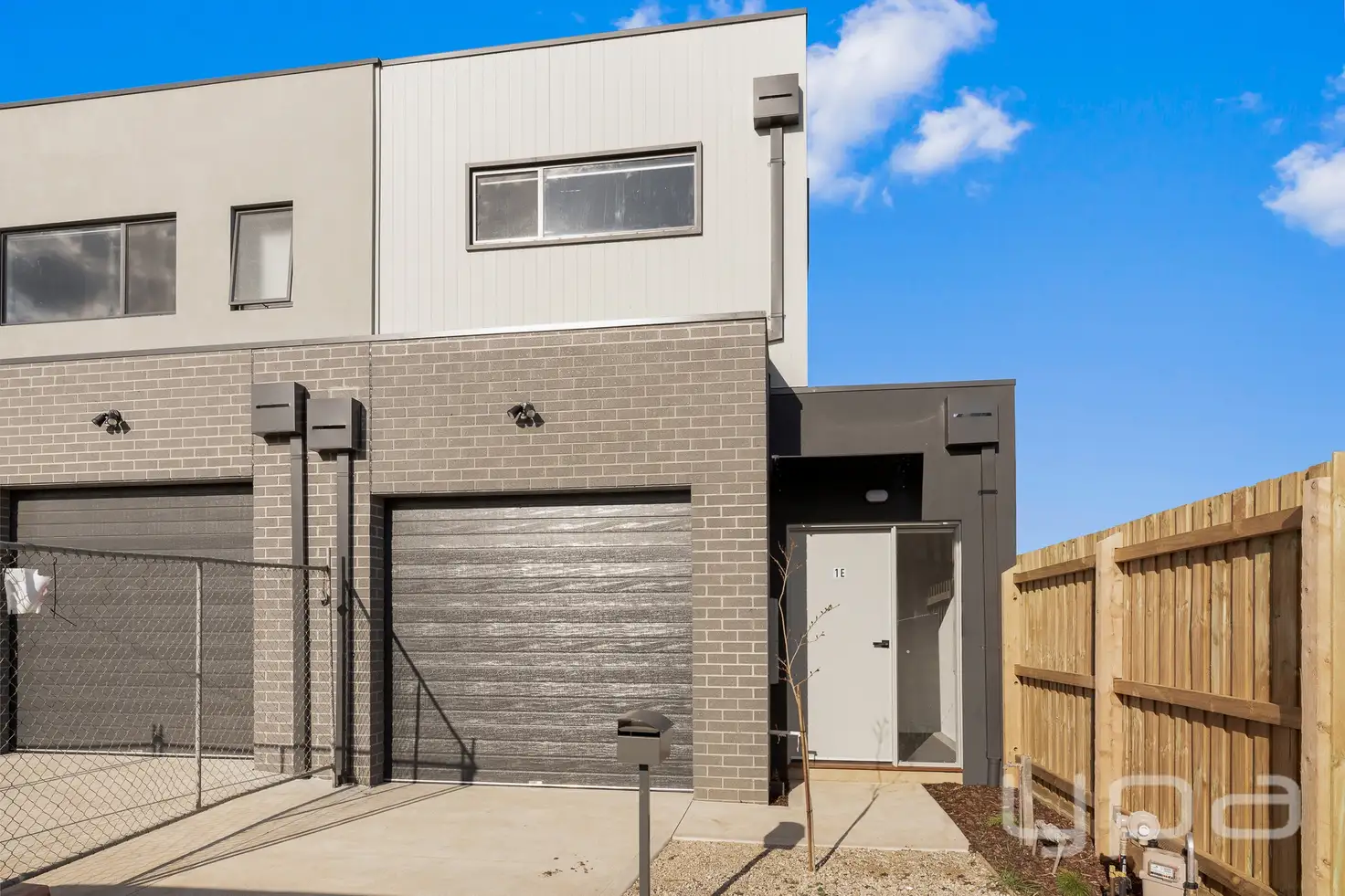 Main view of Homely townhouse listing, 1E Onyx Way, Tarneit VIC 3029