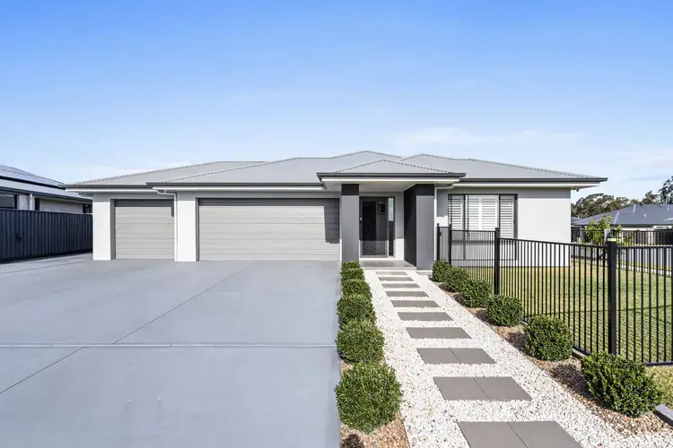 Main view of Homely house listing, 62 Talleyrand Circuit, Greta NSW 2334