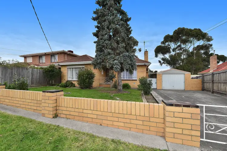 30 Highridge Crescent, Airport West VIC 3042