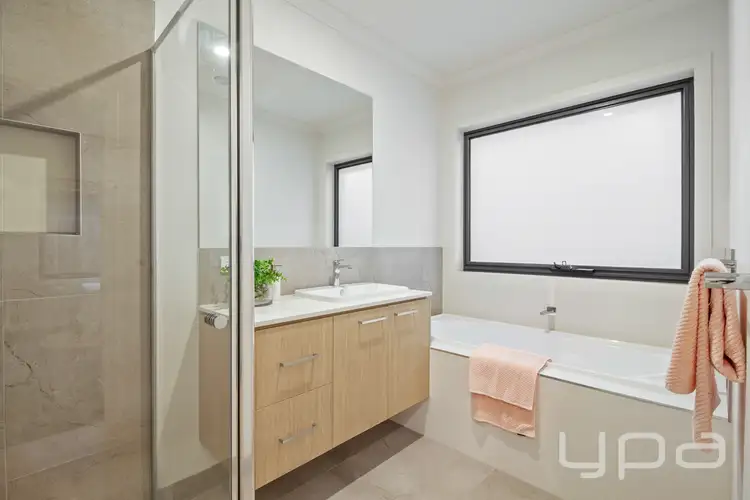 Sixth view of Homely house listing, 10 Rinella Way, Werribee VIC 3030