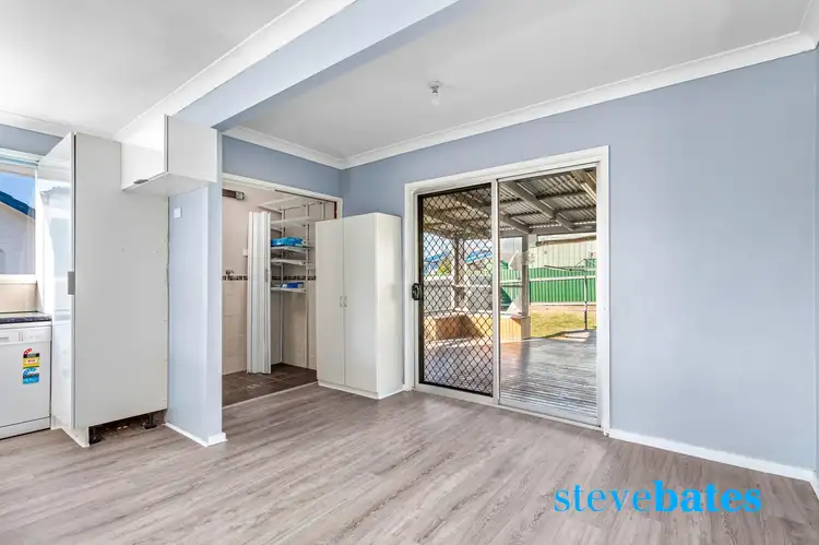 Sixth view of Homely house listing, 8 Cunningham Close, Raymond Terrace NSW 2324