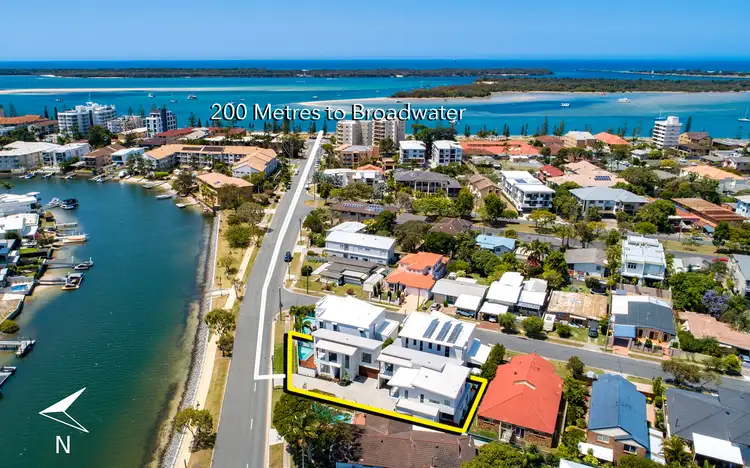 2/26 Burrows Street, Biggera Waters QLD 4216