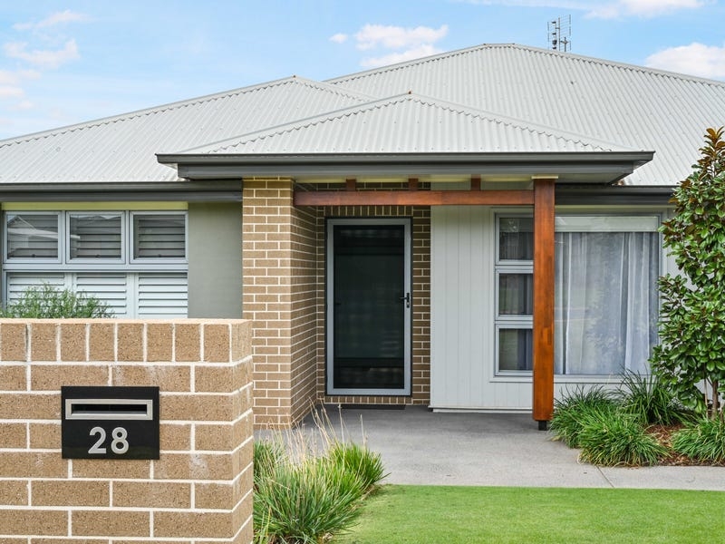 Third view of Homely house listing, 28 Webcke Crescent, Kleinton QLD 4352