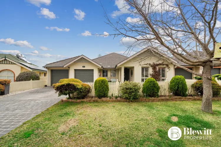 35B Rosewood Glen, Jerrabomberra NSW 2619