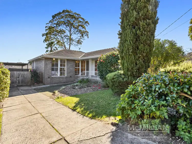 32 Berberis Crescent, Frankston VIC 3199