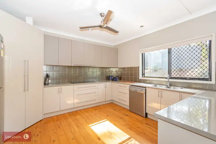 154 Avondale Road, Avondale QLD 4670