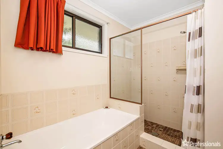 Sixth view of Homely house listing, 17 Baldwyn Street, Armidale NSW 2350