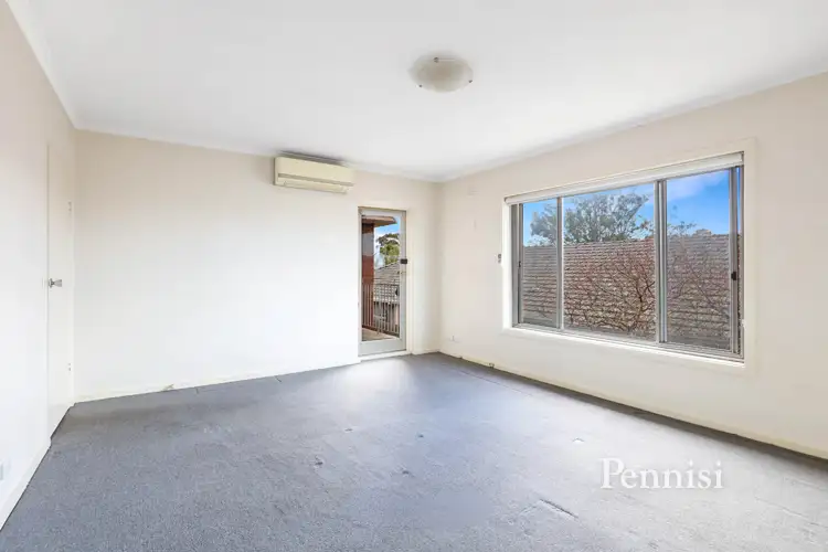 Second view of Homely unit listing, 5/8 Braemar Street, Essendon VIC 3040