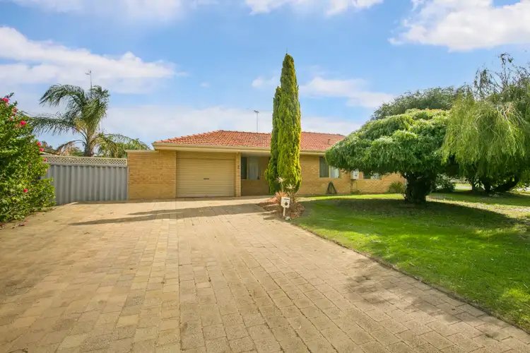 2 Josephine Way, Alexander Heights WA 6064