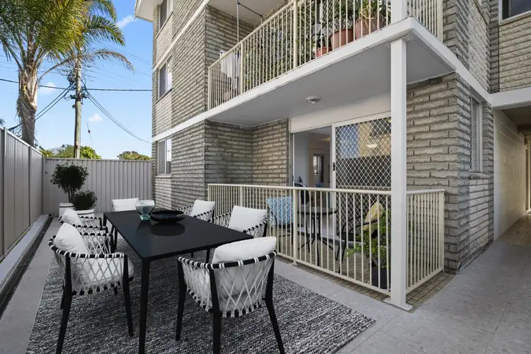 Fourth view of Homely unit listing, 2/987 Gold Coast Highway, Palm Beach QLD 4221