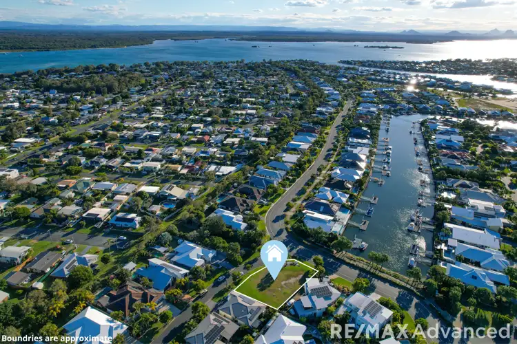 112 Marina Boulevard, Banksia Beach QLD 4507