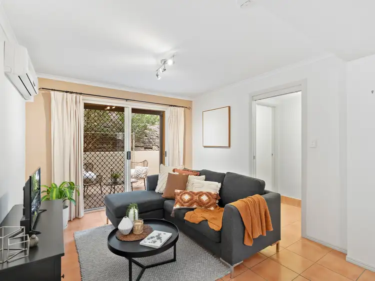 Second view of Homely townhouse listing, 2/188 Broadwater Road, Mansfield QLD 4122