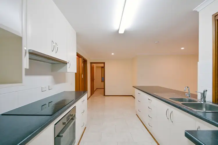 Second view of Homely house listing, 5 Carsten Drive, Murray Bridge SA 5253